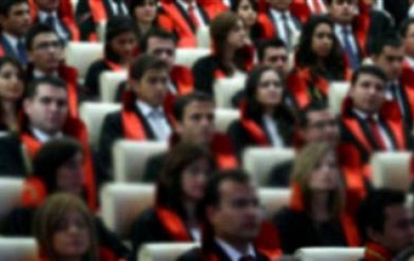 Hukukçular, İstanbul Barosu için yeni seçim istedi