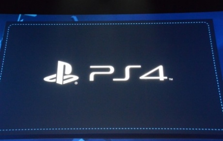 PlayStation 4 yarı yarıya görücüye çıktı
