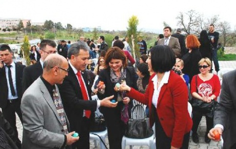Celal Bayar Üniversitesinde nevruz kutlaması