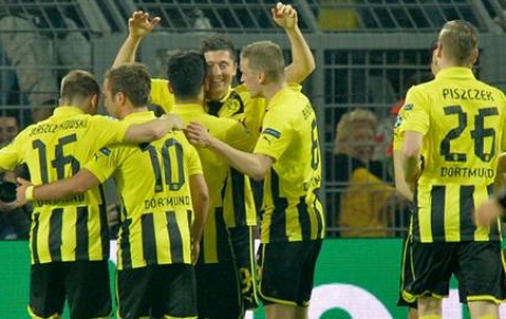 Borussia Dortmund gelirini yükseltti