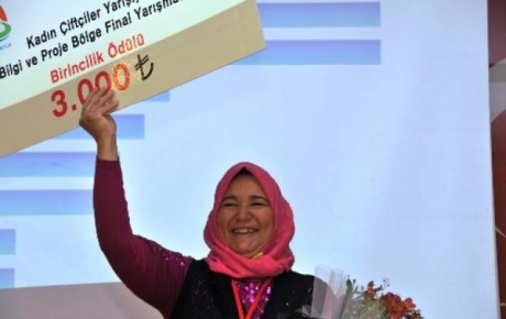 Antalyalı kadın çiftçi birinci oldu